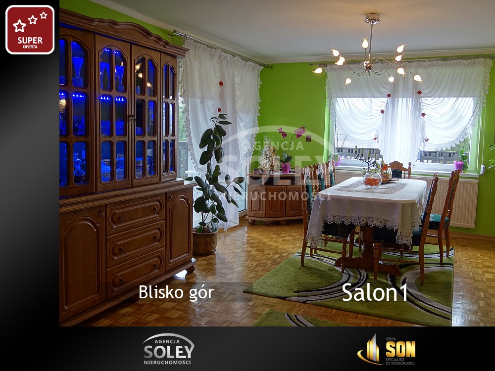 Nieruchomości: Salon1